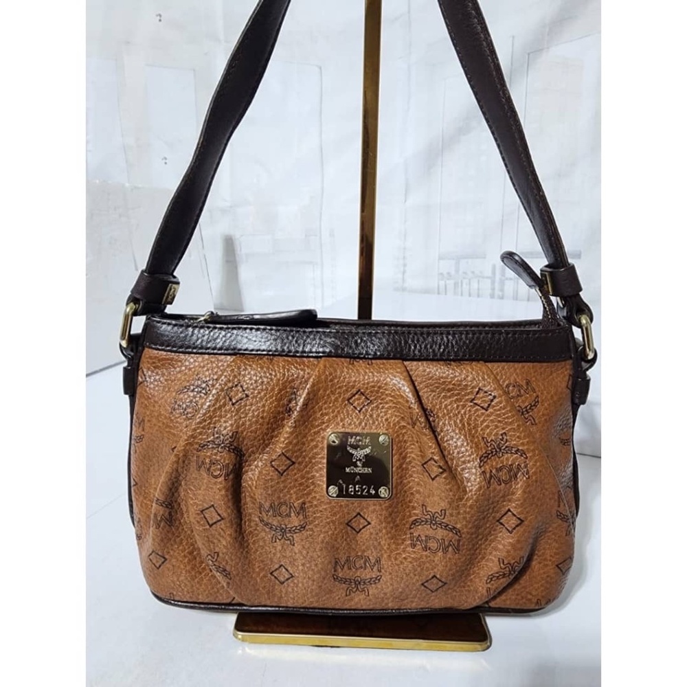 Authentic MCM Visetos Leather Pochette Chocolate/Brown - Picture 5 of 15